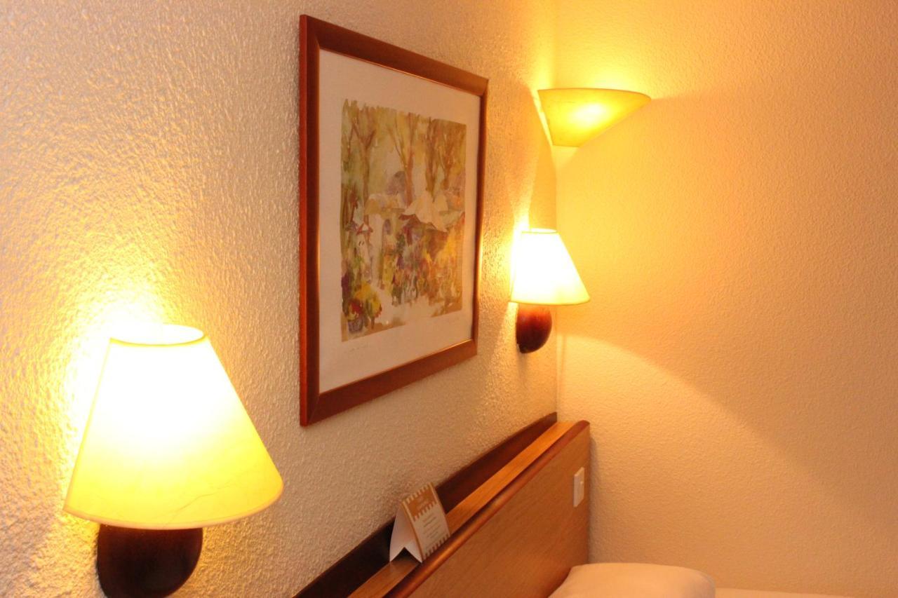 Campanile Hull Hotel 2*
