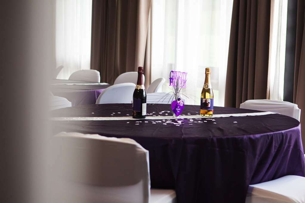 Campanile Hull Hotel 2*
